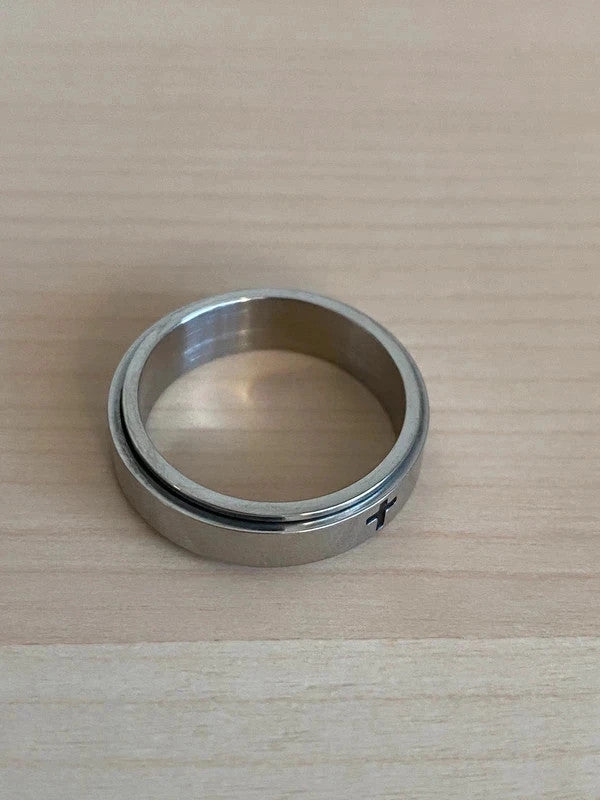 Bague Croix en Acier Inoxydable, Bijou Chrétien Élégant pour Homme, Cadeau Religieux