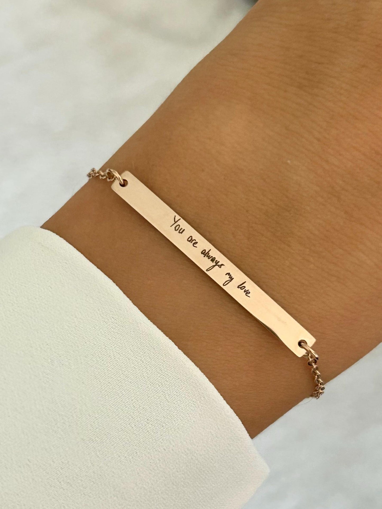 Bijou écriture manuscrite personnalisé, bracelet écriture manuscrite, bracelet signature barre gravée, cadeau maman, cadeau fête des mères