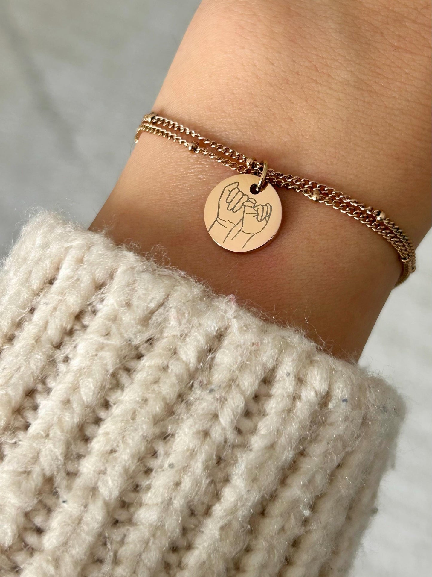 Bracelet femme personnalisé en acier inoxydable, bracelet sœur de cœur, breloque ronde, bracelet double chaîne, cadeau personnalisé