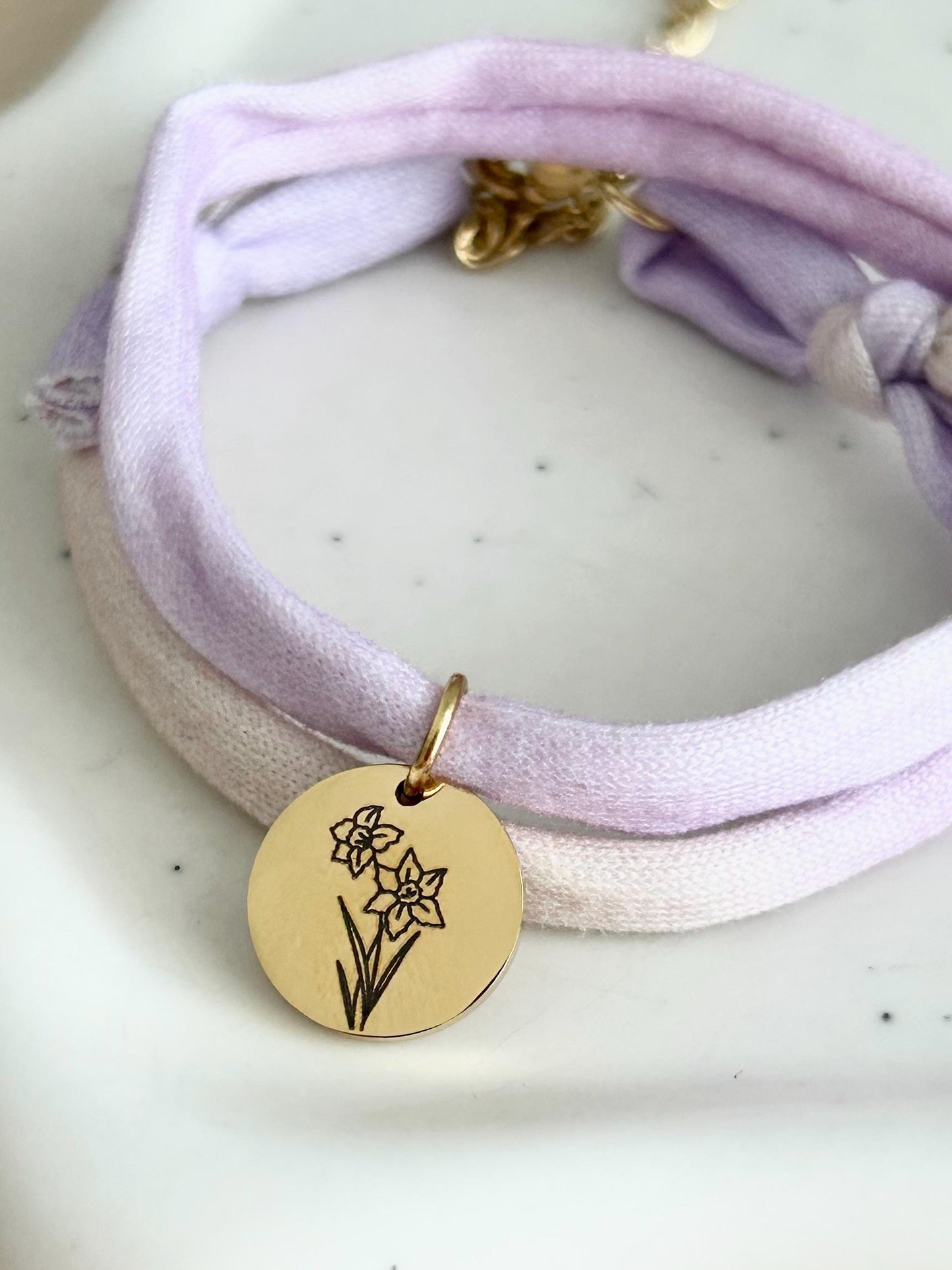 Bracelet floral personnalisé en corde, bracelet personnalisé avec fleur de naissance, cadeau naissance, sœur de cœur, fête des mères