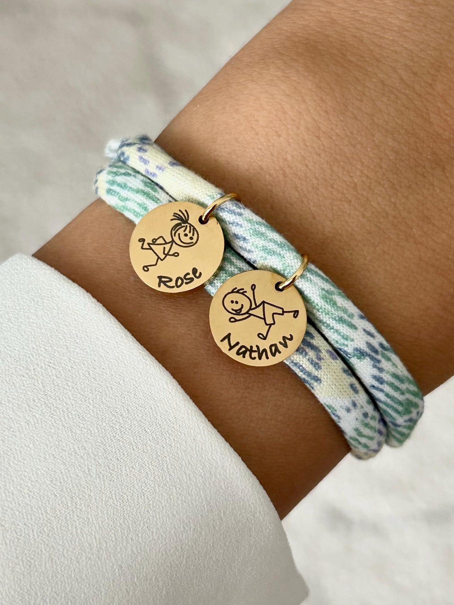 Bracelet enfant personnalisé en corde, bracelet prénom enfant, bijou personnalisé enfant, bracelet personnalisé maman, cadeau fête des mères