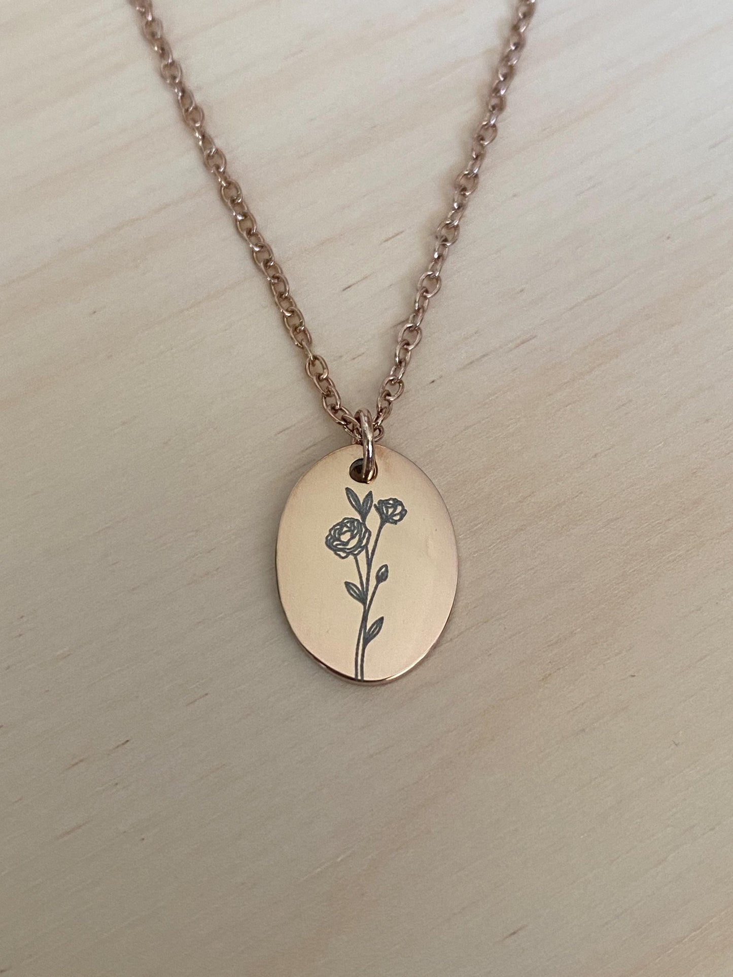 Collier floral personnalisé, collier femme fleur de naissance, collier maman, cadeau marraine, cadeau naissance, cadeau fête des mères