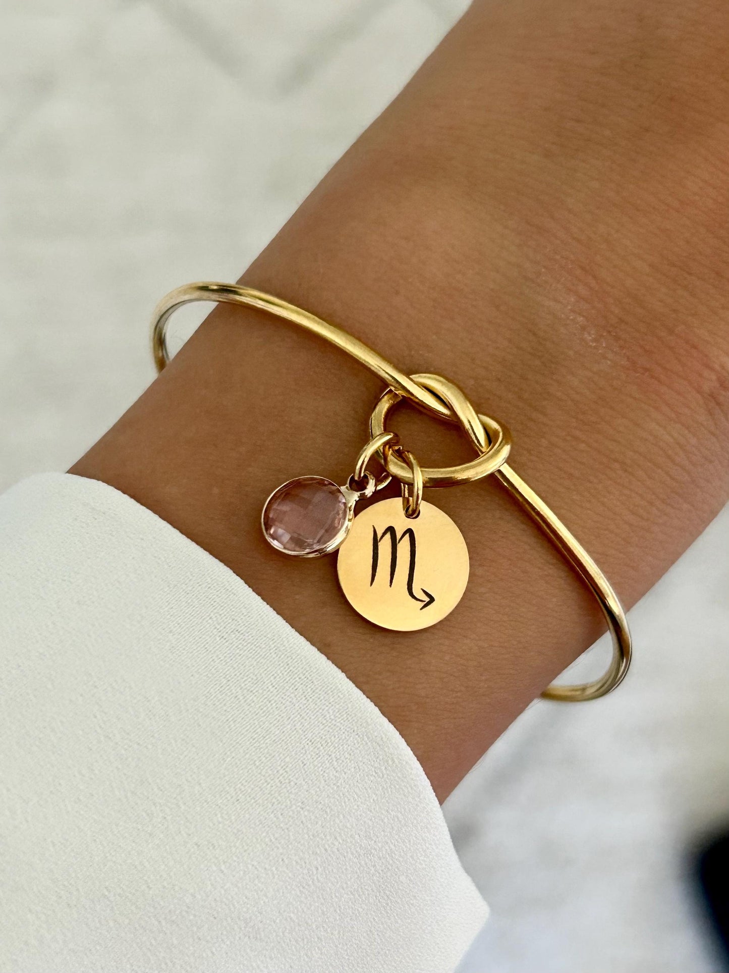 Bracelet jonc zodiaque avec pierre de naissance, bracelet jonc personnalisé, bracelet zodiaque personnalisé, cadeau fête des mères