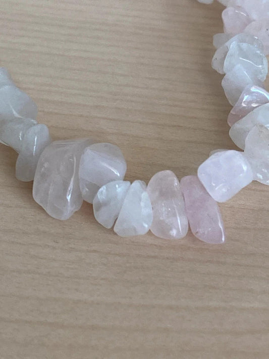 Bracelet pierre brute naturelle, bijou pierre quartz rose, cadeau unisexe