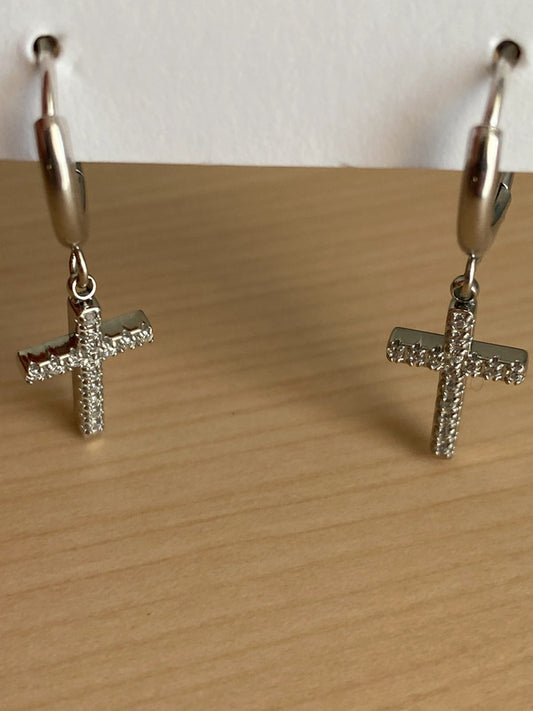 Boucle d'oreille pendante croix, créoles pendantes croisées, bijou minimaliste, religieux