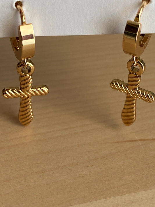 Boucle d'oreille pendante croix, Créoles pendantes croisées, bijou minimaliste, religieux