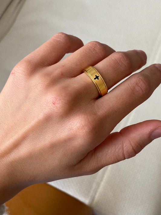 Bague Croix, Bijou Chrétien Élégant pour Femme, Cadeau Religieux