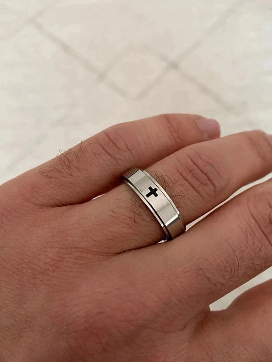 Bague Croix en Acier Inoxydable, Bijou Chrétien Élégant pour Homme, Cadeau Religieux