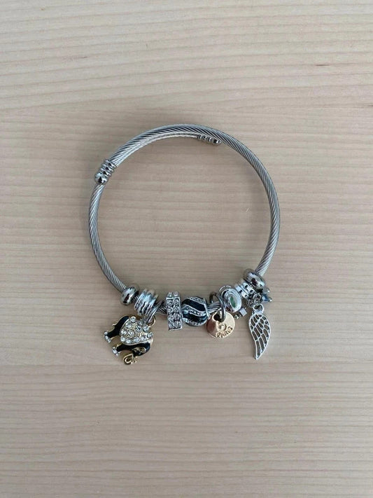 Bracelet à breloques en acier inoxydable, bracelet minimaliste avec le motif éléphant