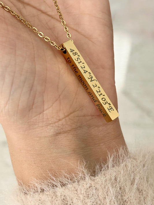 Collier barre verticale personnalisé, collier gravure personnalisée, collier nom personnalisé barre 3D, cadeau personnalisé, fête des mères