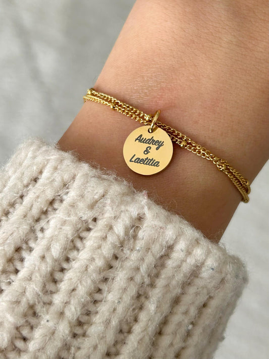 Bracelet femme personnalisé en acier inoxydable, bracelet prénom gravure, breloque ronde, bracelet double chaîne, cadeau fête des mères