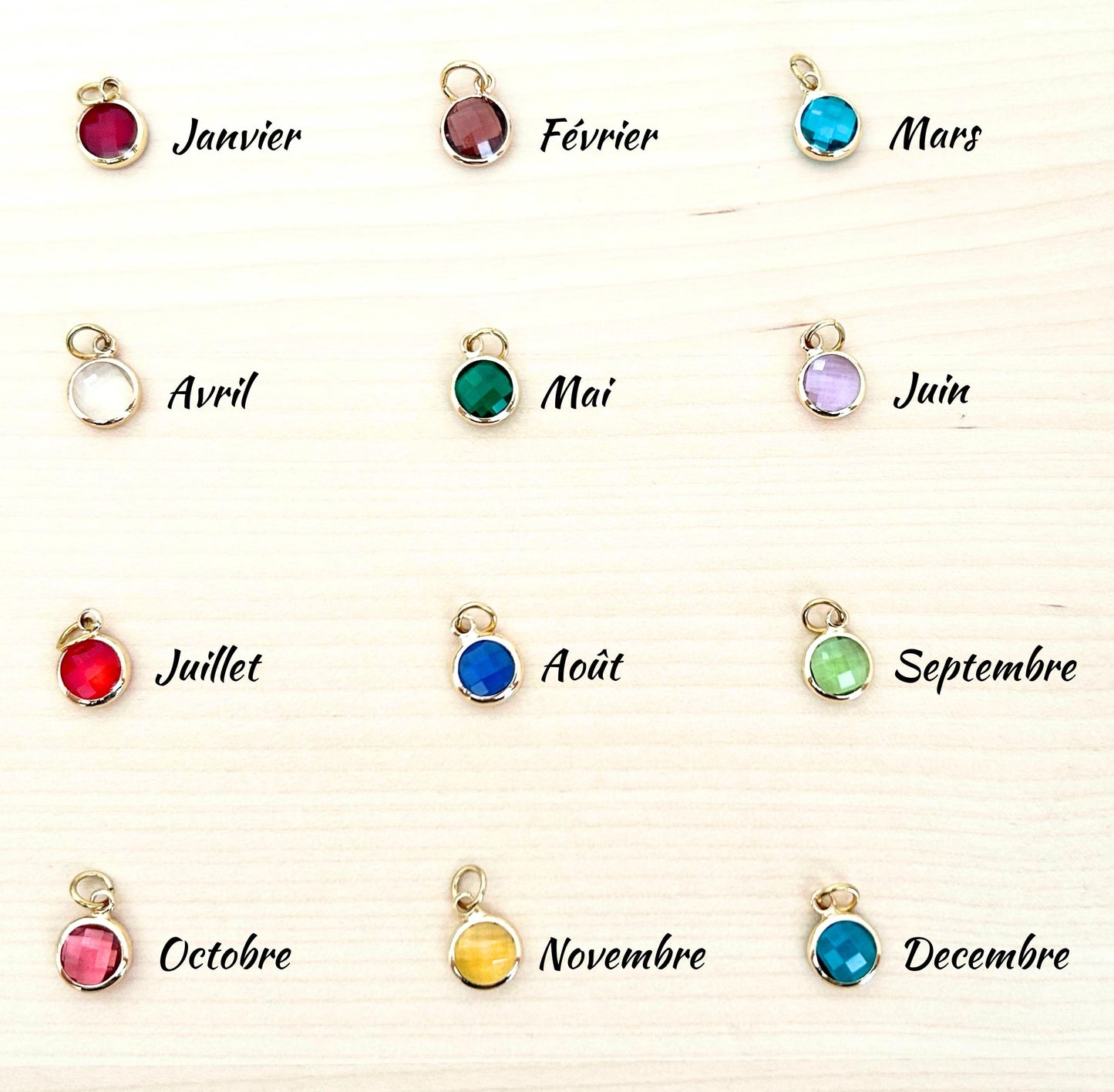 Collier floral avec pierre de naissance,  collier fleur de naissance, collier personnalisé maman, cadeau marraine, cadeau naissance, evfj